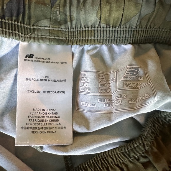 New Balance x J.Crew camo gym shorts. Men’s size Medium. - Picture 4 of 4